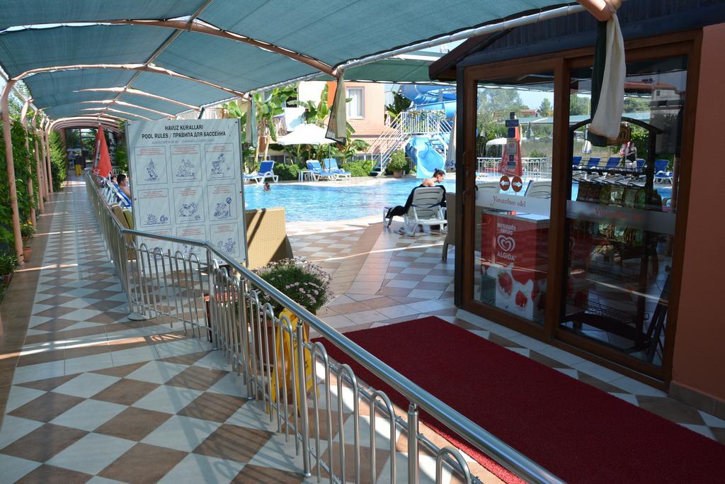 Yavuzhan Hotel Side Exterior photo